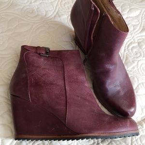 Leather Biala Wedges